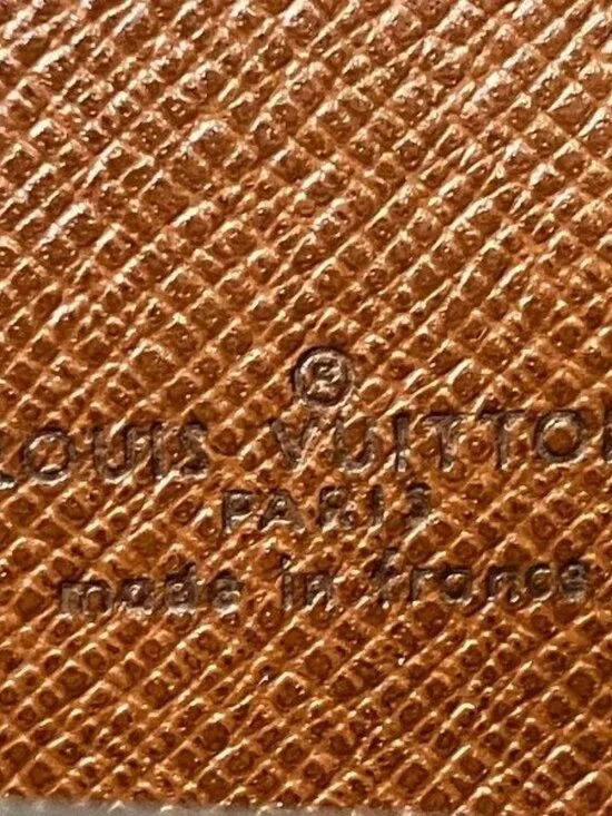 Louis Vuitton Monogram Saint Cloud GM Shoulder Bag - Picture 4 of 9